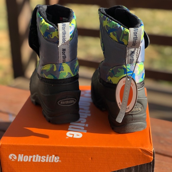 Toddler size 7 winter snow or rain boots - Picture 2 of 2